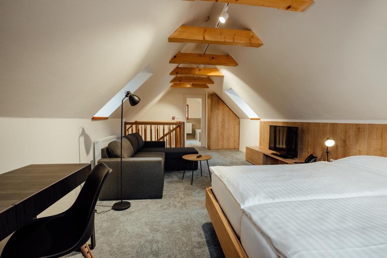 Resla Residence I, Ii, Banská Štiavnica Esterno foto