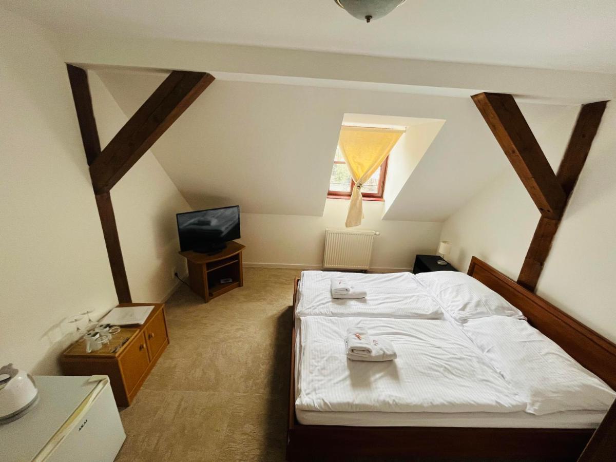 Resla Residence I, Ii, Banská Štiavnica Esterno foto
